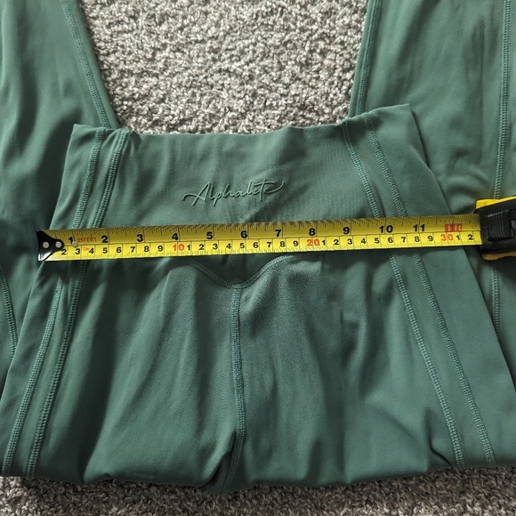 Alphalete-Pulse Kinetic Legging - Luxury Green - Picture 6 of 6